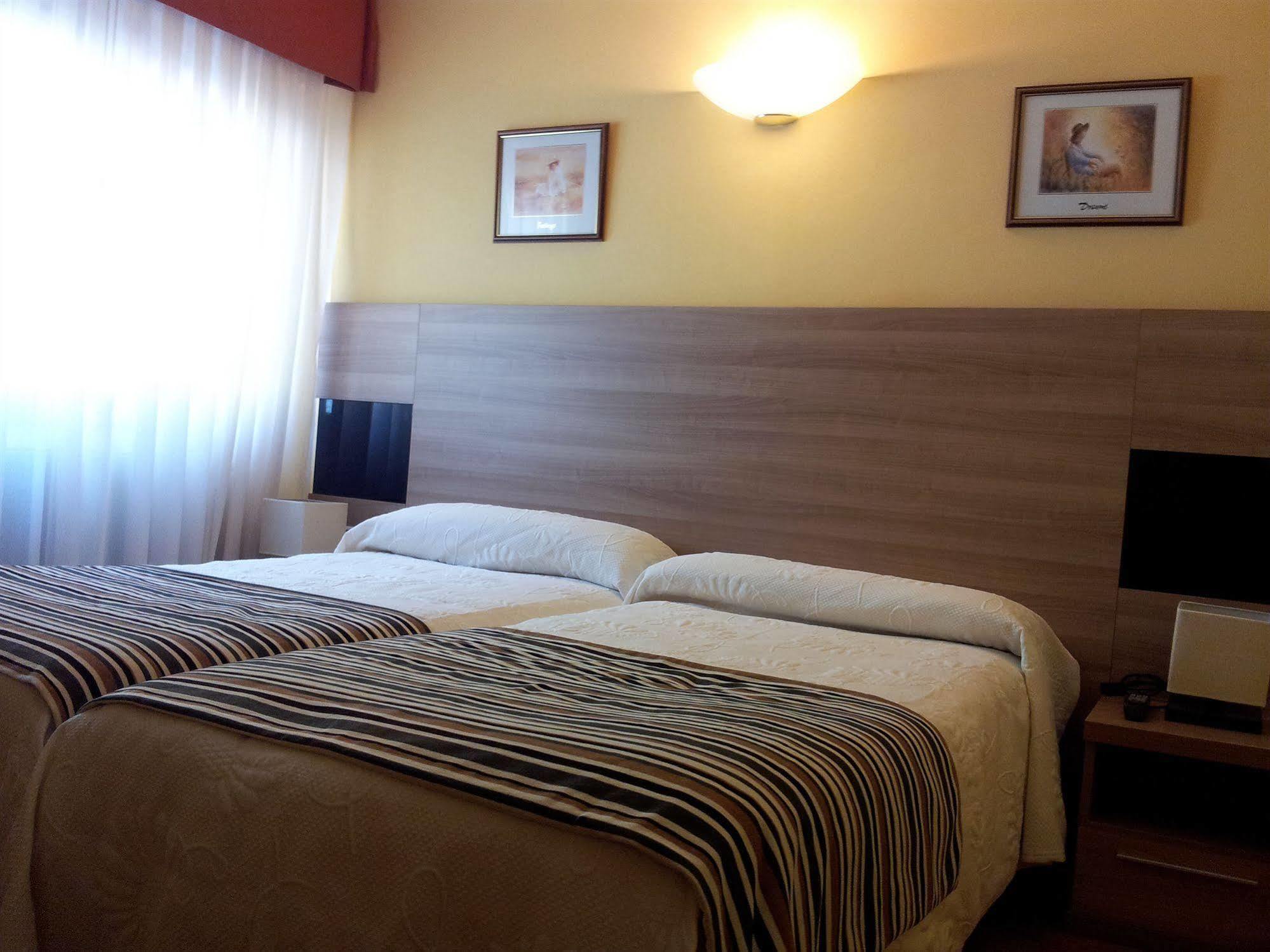 Hotel Penagrande Кангас-дель-Нарсеа Экстерьер фото